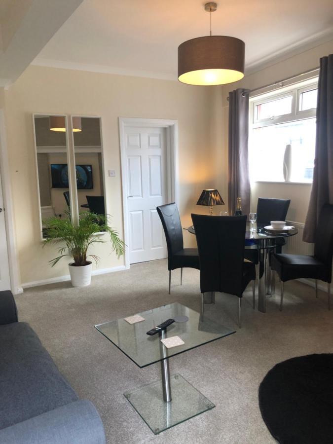Half Price Offer - Exeter City Apartment Luaran gambar